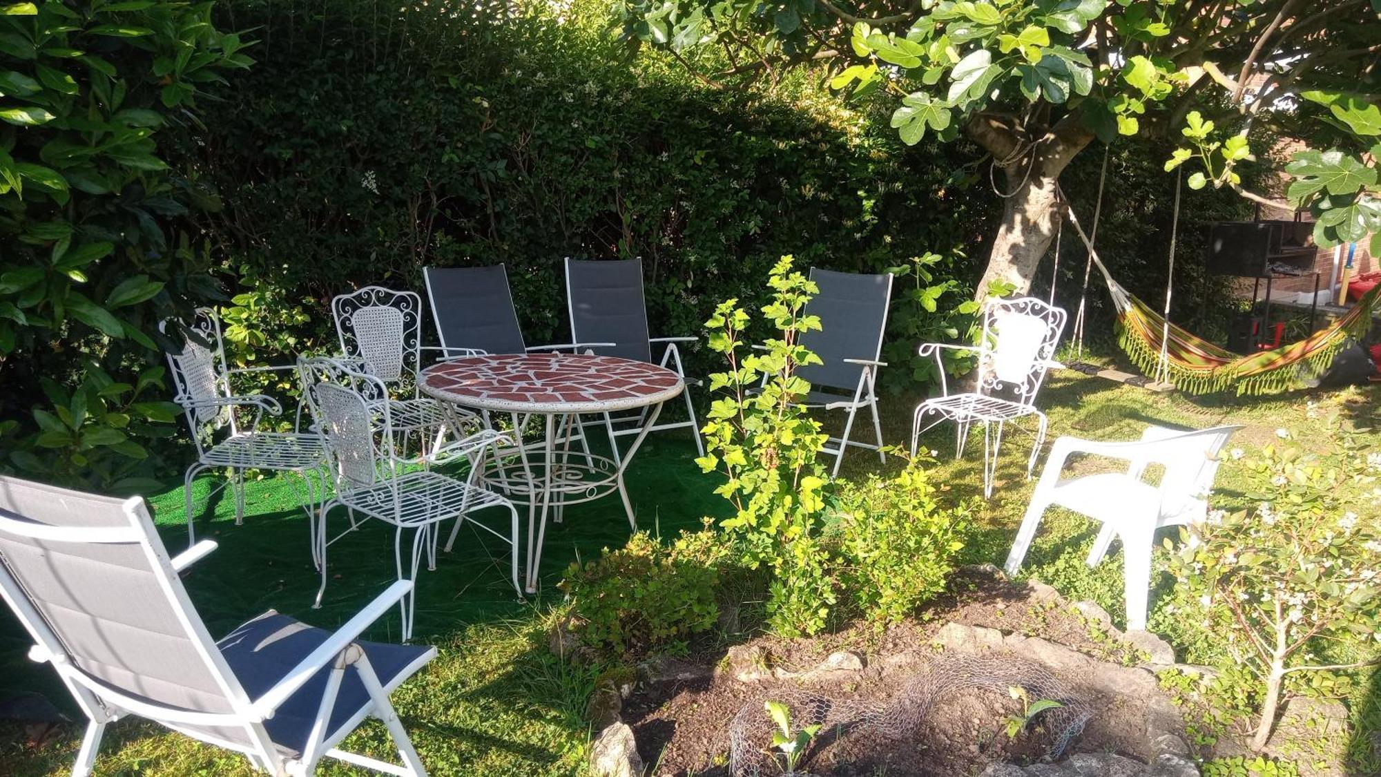 Villa Casa Grande Con Jardin à Santa Cruz De Bezana Extérieur photo