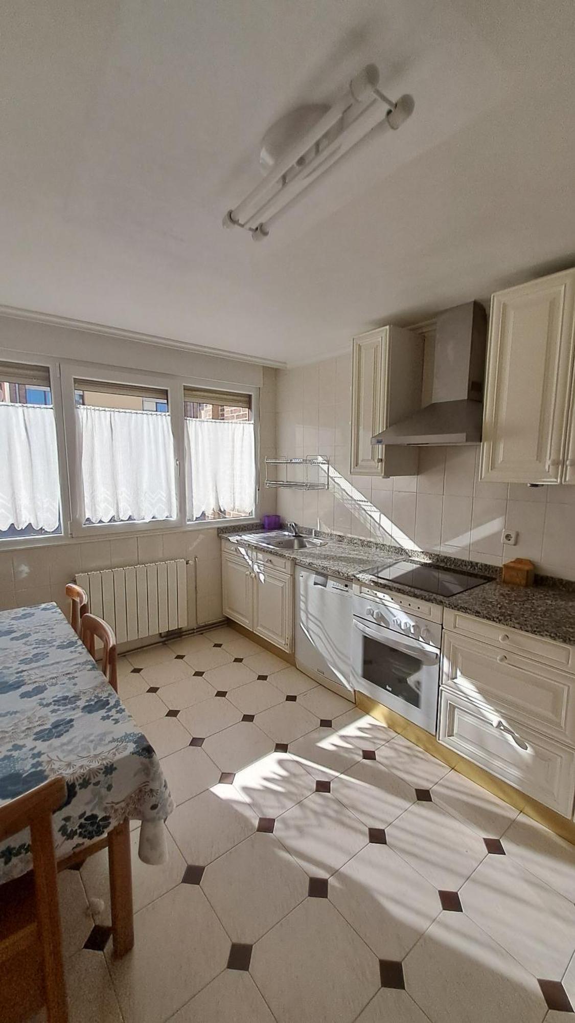 Villa Casa Grande Con Jardin à Santa Cruz De Bezana Extérieur photo