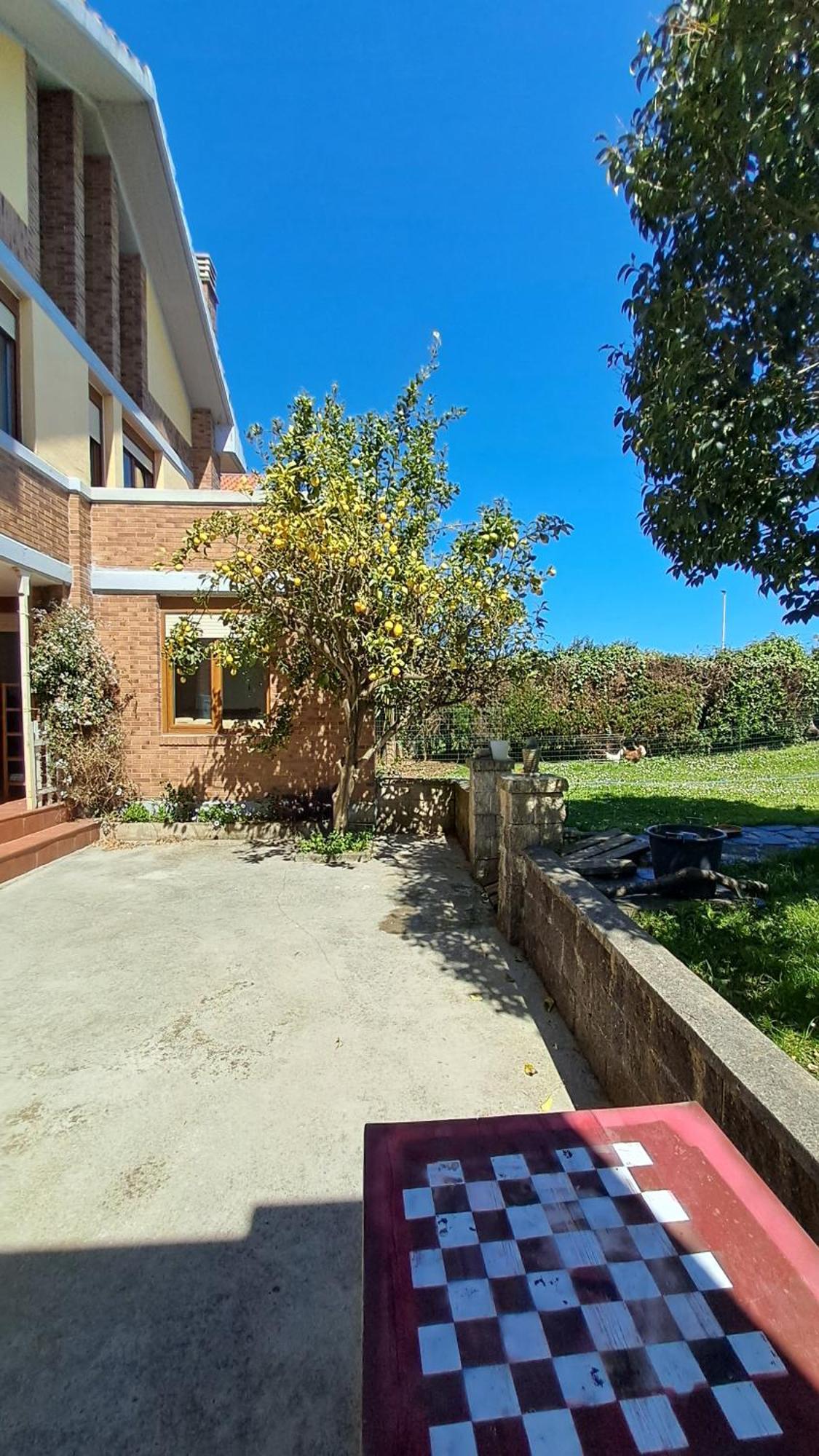 Villa Casa Grande Con Jardin à Santa Cruz De Bezana Extérieur photo